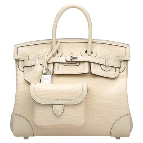 birkin 25 cargo limited edition.